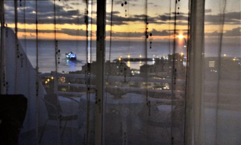 Oceanview Los Cristianos Exterior photo